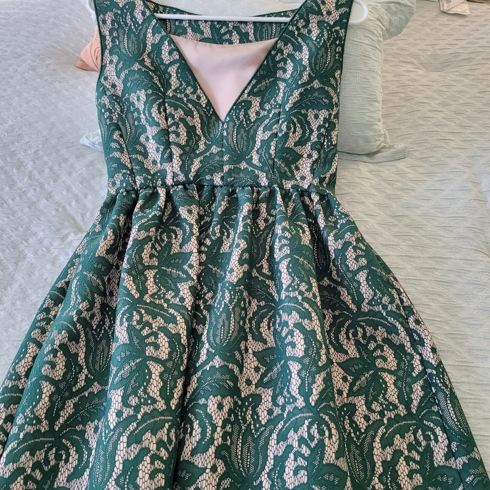 Zara Occasional Dress - Picture 3 of 10